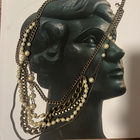 J Crew pearl/ gold necklace - Picture 2 of 4